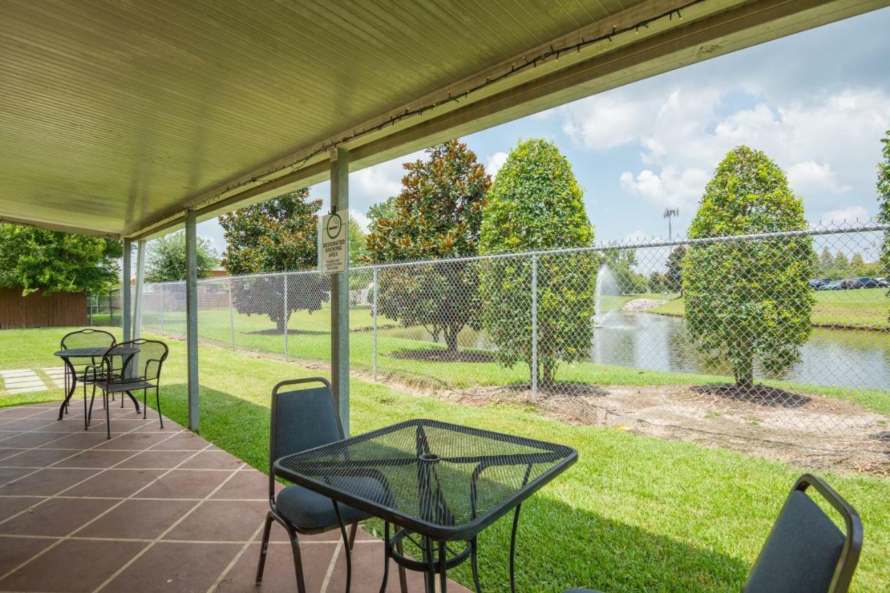 Trident Inn & Suites, Baton Rouge (Adults Only) Prairieville المظهر الخارجي الصورة